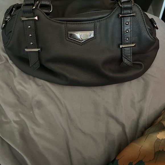 Simply Vera Vera Wang Black Crossbody Bag - Picture 1 of 1